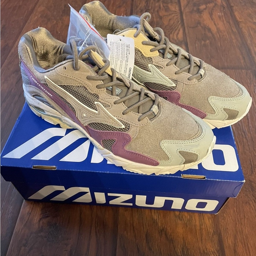 Mizuno Wave Rider 10 Footpatrol Grey Rust